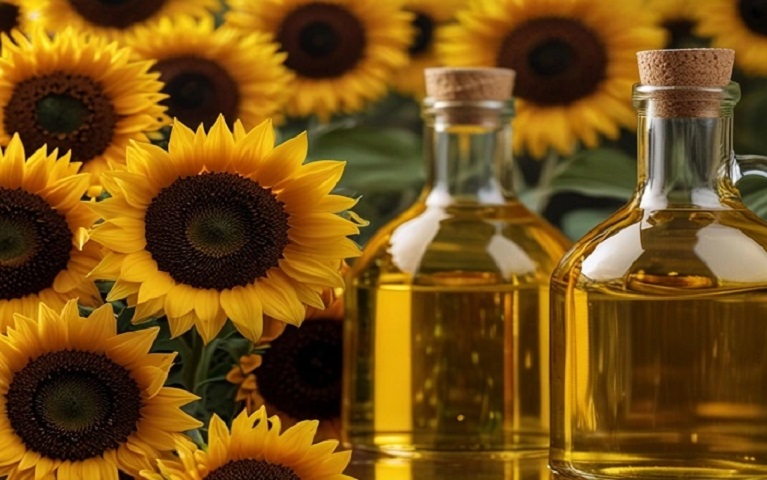 عکس مربوط به دلیل برتری روغن هیدروژنه آفتابگردان نسبت به روغن آفتابگردان